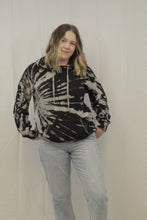 Load image into Gallery viewer, Leander Sweatshirt
